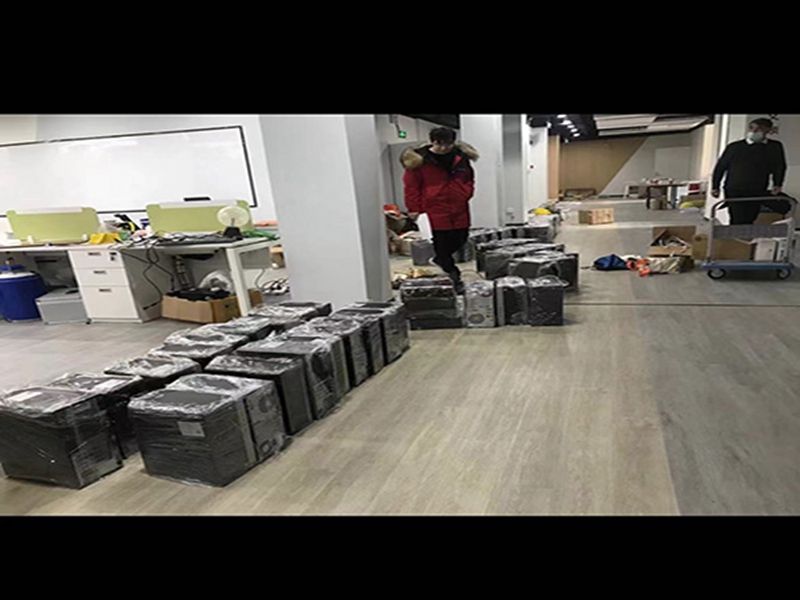 南京某企业搬迁租易通回收废旧淘汰电脑帮忙整理搬迁其它电脑
